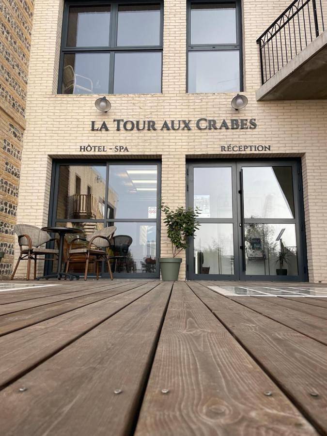 Hotel para 2 personas, con terraza y piscina además de sauna y piscina para niños, Se admiten mascotas - 1