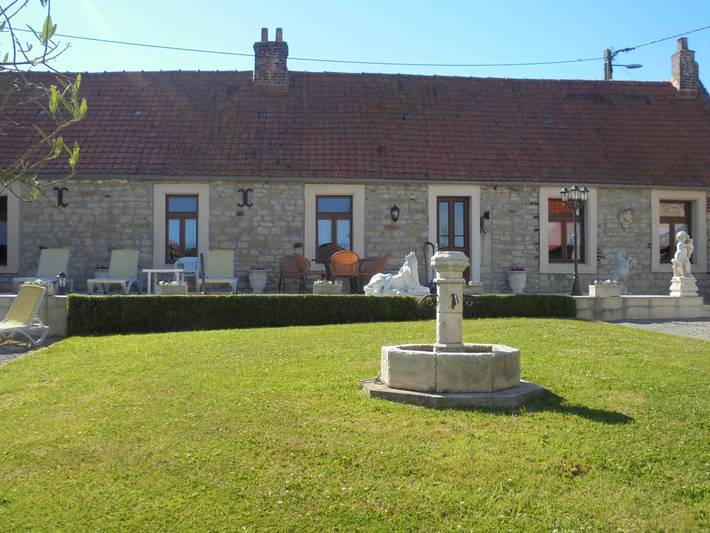 Gîte pour 5 personnes, avec jardin et terrasse