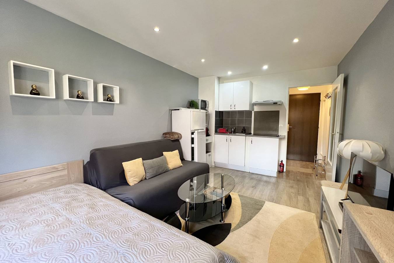 Entire studio, Charming studio near the old port - Cannes in Cannes, Mediterranean Coast (France)