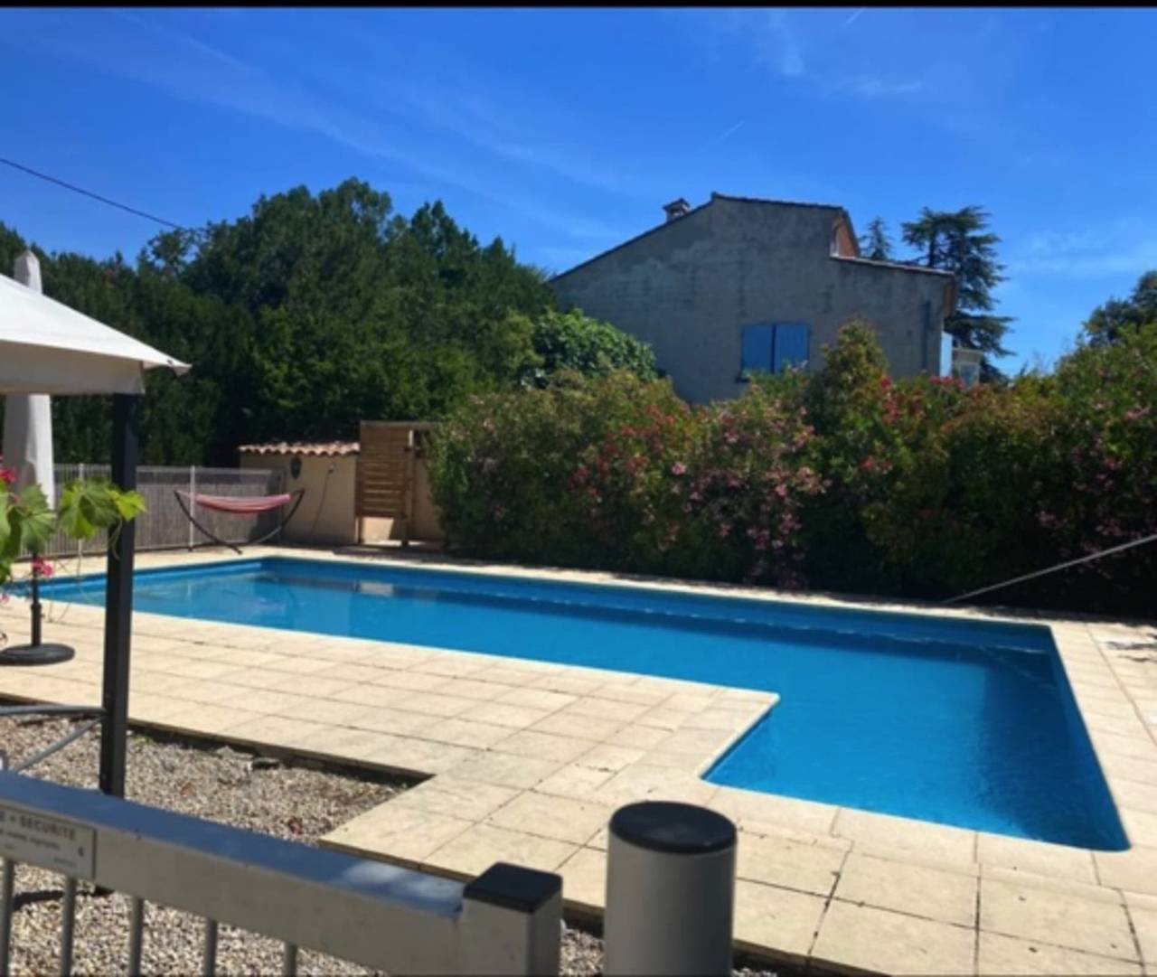 Universo - piscine privée et grand jardin in Pernes-les-Fontaines, Vaucluse