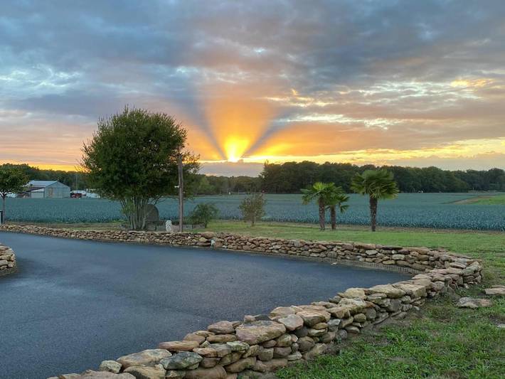 Location de vacances pour 12 personnes, avec vue et jardin à Challes - 3