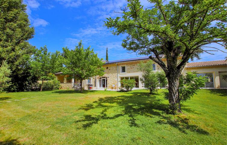 Location de vacances pour 14 personnes, avec piscine et terrasse à Malataverne - 4