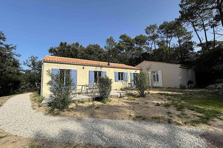 Location de vacances pour 10 personnes dans Plage des Huttes