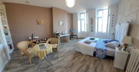 Cottage pour 4 personnes, avec jardin à Saintes
