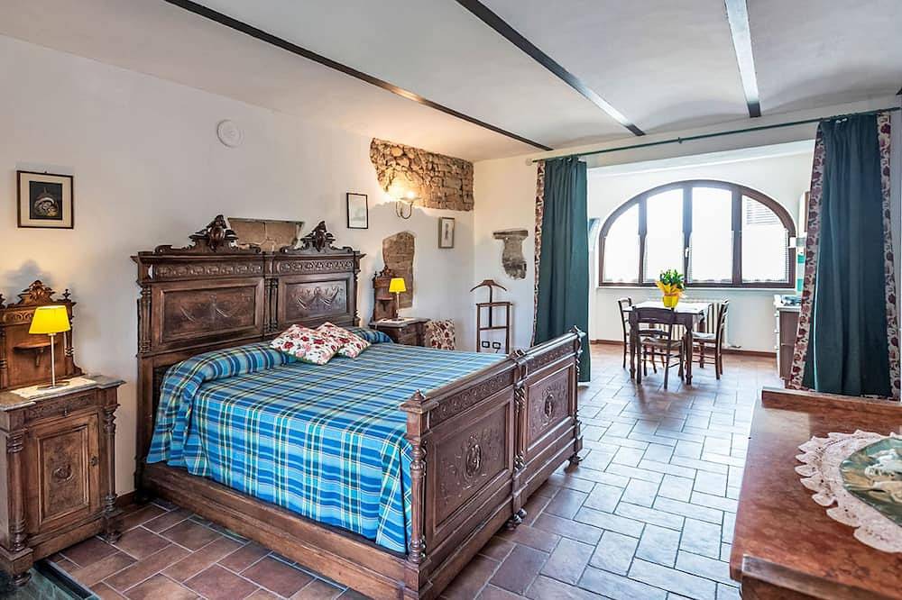 Appartamento intero, La Terra in La Morra, Langhe