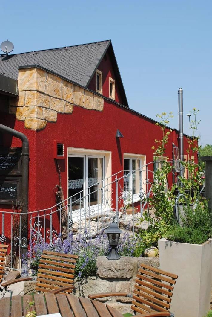 Hotel, mit Terrasse und Garten sowie Sauna in Freital - 2
