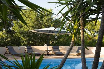 Location de vacances pour 6 personnes, avec terrasse et jardin à Sotta
