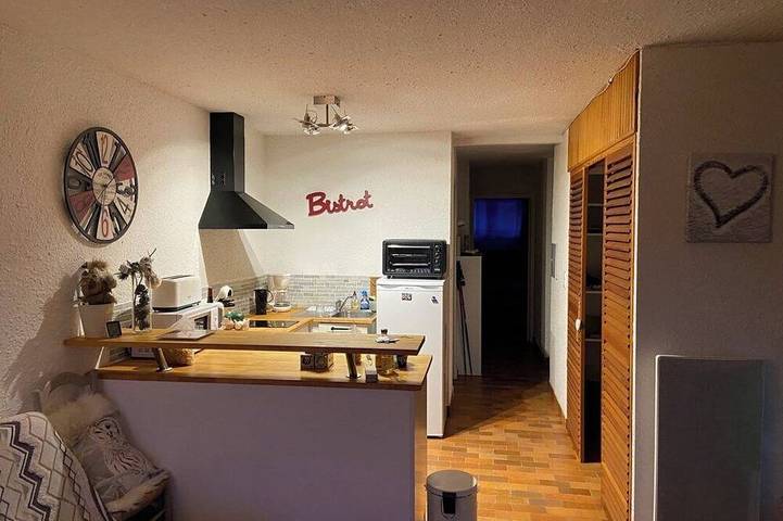 Ganze Wohnung, T2 apartment Orcières Merlette 3min walk from center and ski lifts. in Orcières, Nationalpark Écrins