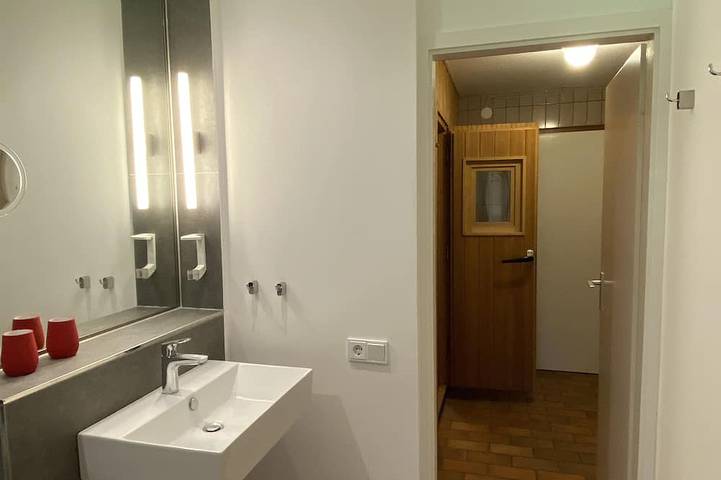 Ferienwohnung für 2 Personen, mit Sauna und Whirlpool sowie Garten in Naturpark Lauenburgische Seen - 4