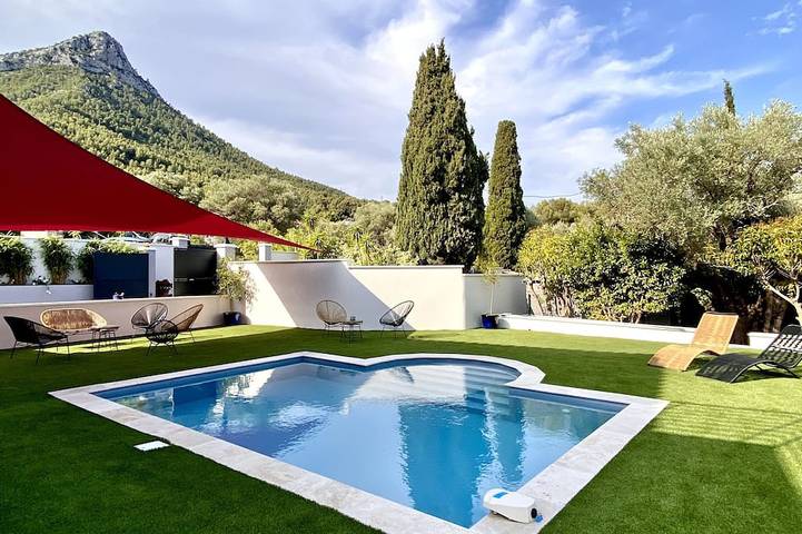 Villa pour 6 personnes, avec Balcon ainsi que Jacuzzi et Jardin à La Valette-du-Var
