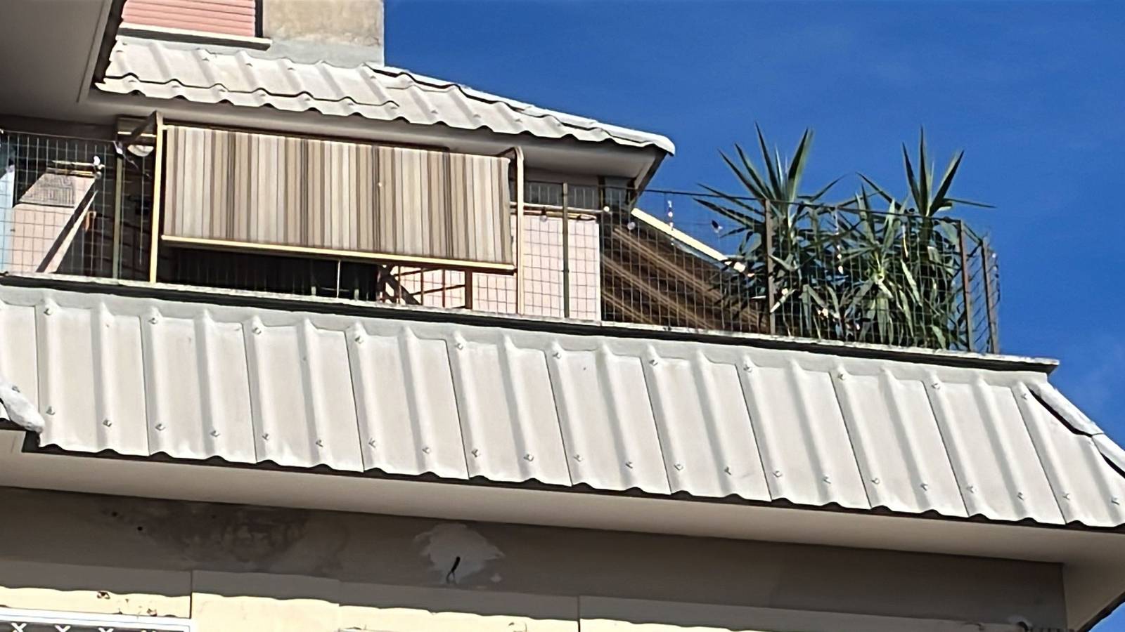 Appartamento intero, Silenzioso attico Ci 14 in Primavalle, Roma