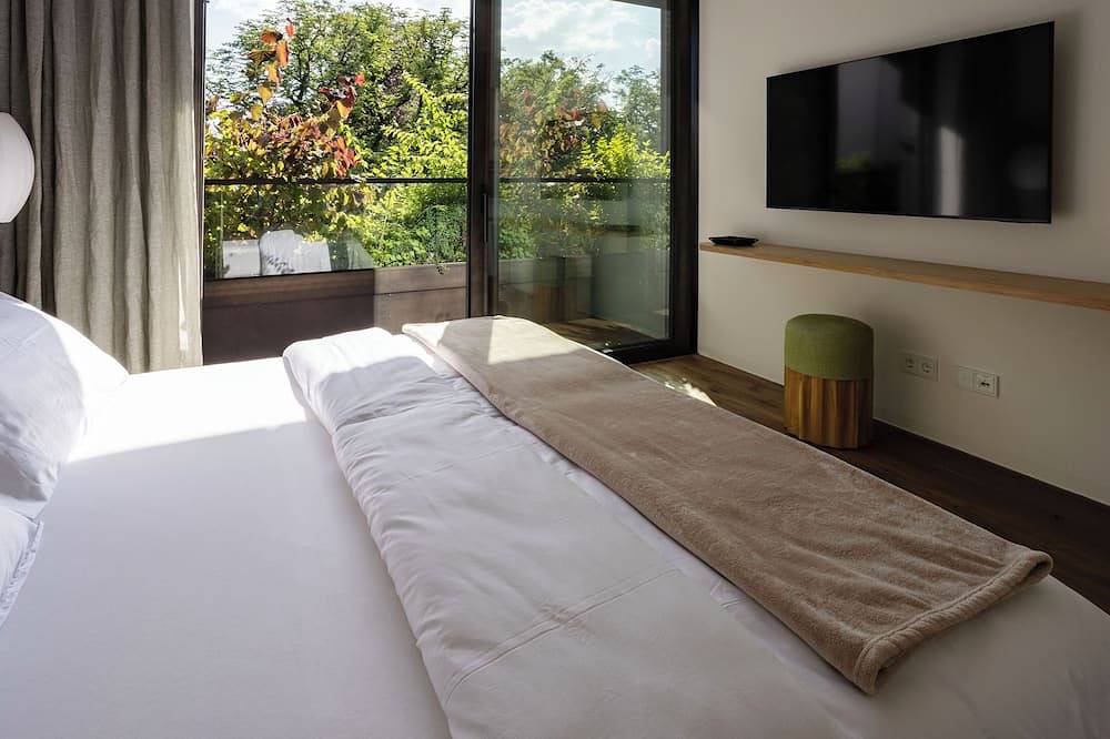 Ganze Wohnung, Spacious modern apartment-feels like home - short or long, park view - center! in Linz, Linz-Wels