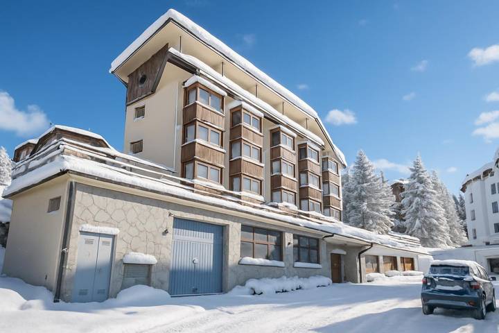 Apartamento entero, Appartamento Aricami with Balcony & Mountain View in Sestriere, Via Lattea