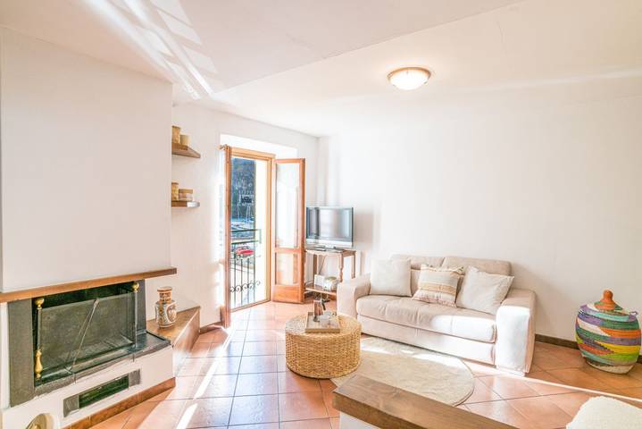 Appartement entier, Appartement de vacances pour 5 personnes avec balcon/terrasse in Dongo, Lac de Côme