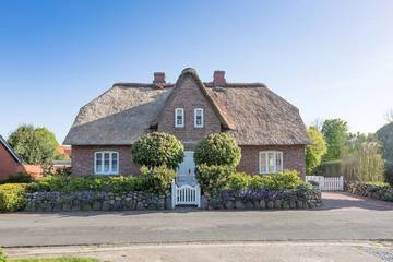 Ferienhaus für 4 Personen, mit Garten und Terrasse in Risum-Lindholm