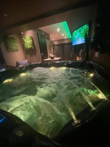 Chambre d’hôte pour 2 personnes, avec jacuzzi et sauna à Loison-sous-Lens