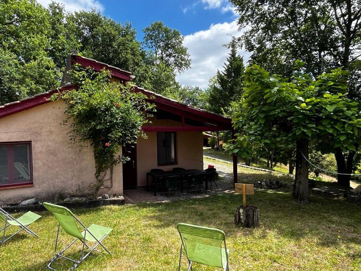 Gîte 6 personnes dans un écrin de verdure avec vue in Agnac, Région de Marmande