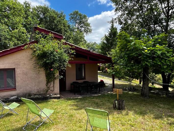 Location de vacances pour 6 personnes, avec jardin ainsi que piscine et vue, animaux acceptés à Agnac - 4