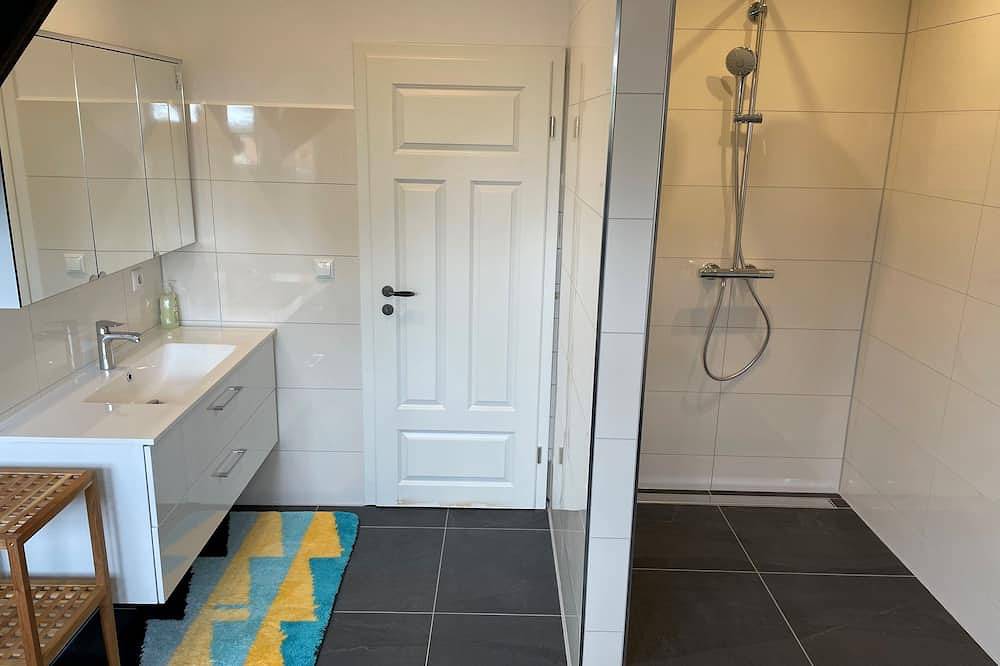 Ganze Wohnung, Ferienwohnung/App. für 4 Gäste mit 150m² in Klein Upahl in Klein Upahl, Naturpark Nossentiner/Schwinzer Heide