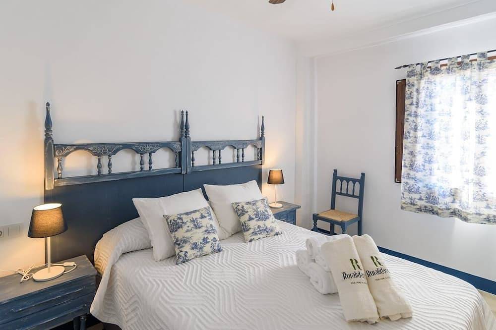 Cortijo Los Llanos Villanueva del Trabuco by Ruralidays in Villanueva del Trabuco, Málaga Provinz