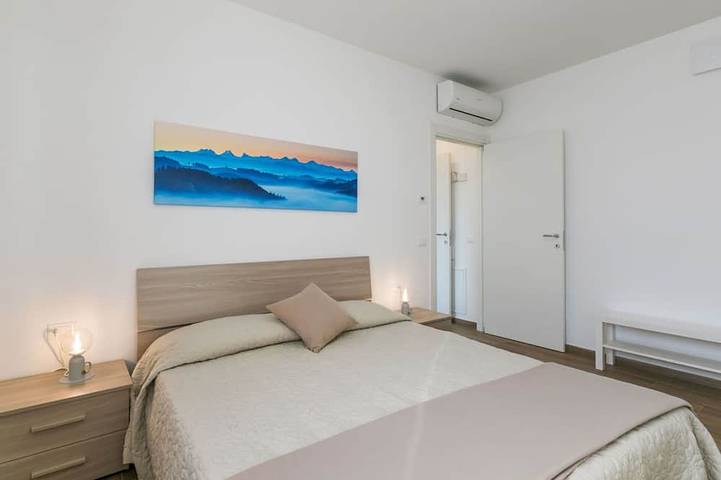 Ganze Wohnung, Schöne Wohnung mit Klimaanlage, privatem Pool,  W-Lan, Tv, Terrasse und Haustiere erlaubt in Cecina, Etruskische Küste
