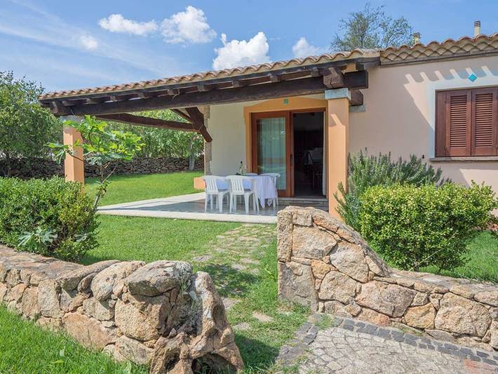 Ferienwohnung für 6 Personen, mit Terrasse und Pool