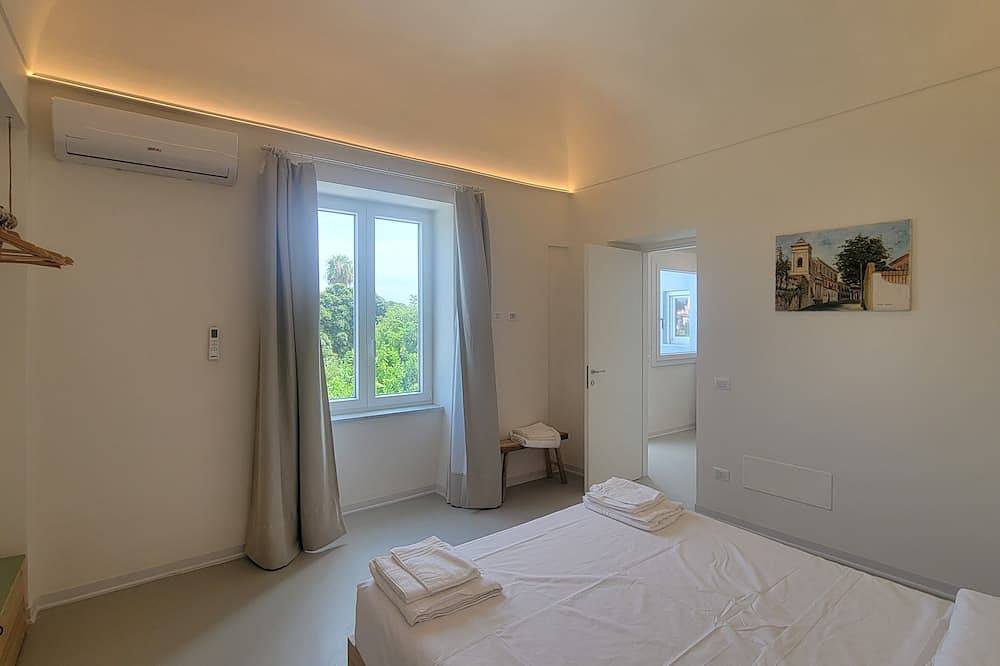 Ganze Wohnung, The Carob Tree - Veranda in Procida, Neapel Provinz