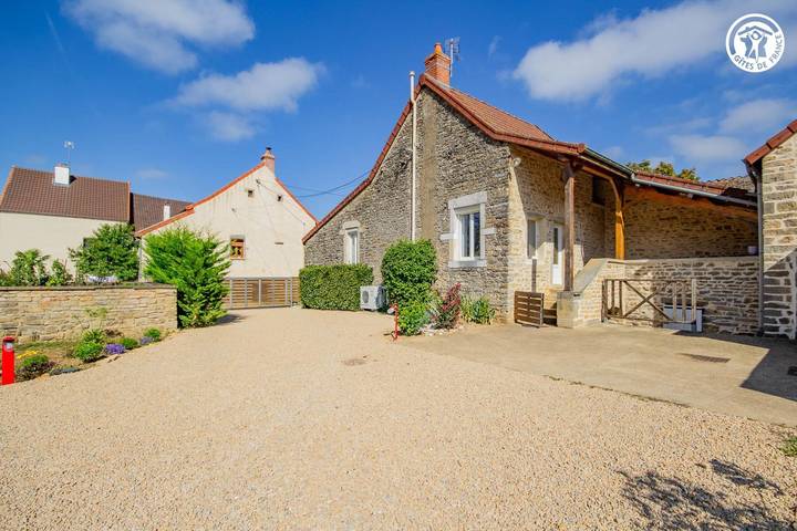 Les Hauts de Bissey in Bissey-sous-Cruchaud, Region Chalon-sur-Saône