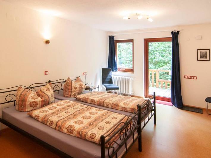 Ferienhaus für 19 Personen, mit Balkon und Garten sowie Whirlpool in Traben-Trarbach - 4