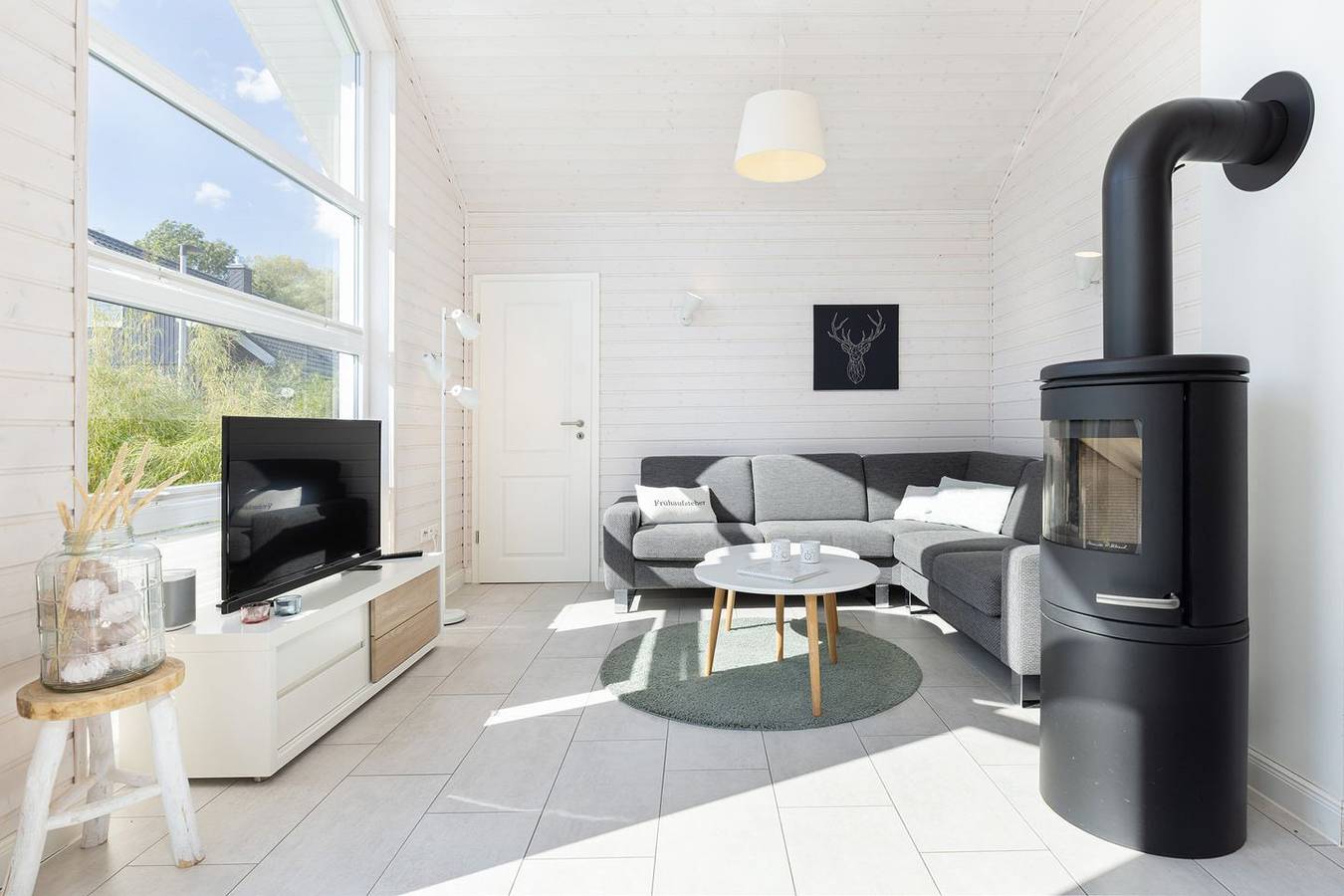 Ferienhaus "Sansibay" in Schönberg-Holm: Sauna, Kamin, 650 m Strand, Strandkorb in Holm, Schönberg