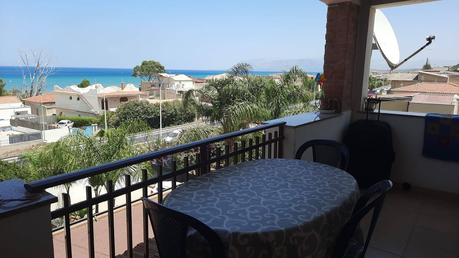 Appartamento intero, Appartamento Onde Del Mare' con Vista Mare e Terrazza in Alcamo Marina, Alcamo