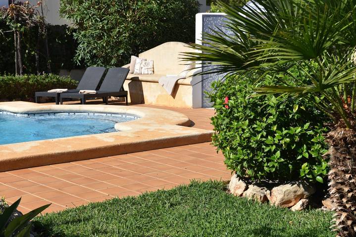 Casa rural para 6 personas, con piscina además de terraza y jardín, Familias con niños en Jávea - 3