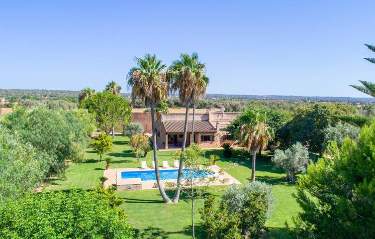 Soleado Apartamento con Piscina y WiFi in Campos, Mallorca Sur