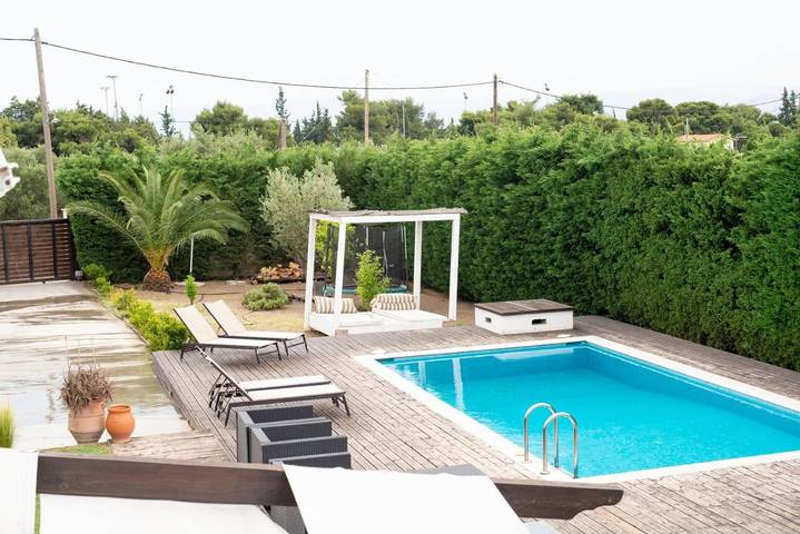 Villa für 8 Personen, mit Pool und Garten sowie Ausblick, mit Haustier - 1
