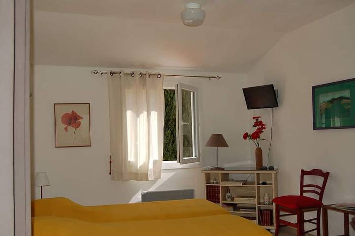 Chambre d’hôte pour 2 personnes, avec Jardin à Céret - 2