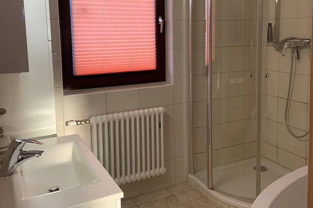 Vacation home at the mill pond in Teterow, Lagos de Mecklenburg