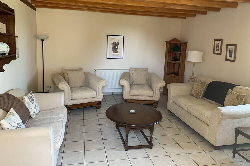 Farmhouse with shared heated pool at Le Haut Gué in Noyant-Villages, Vallée de la Loire