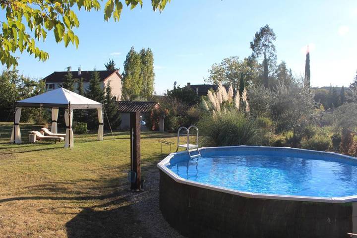 Location de vacances pour 4 personnes, avec jardin ainsi que vue et piscine à Saint-Julien-de-Cassagnas - 2