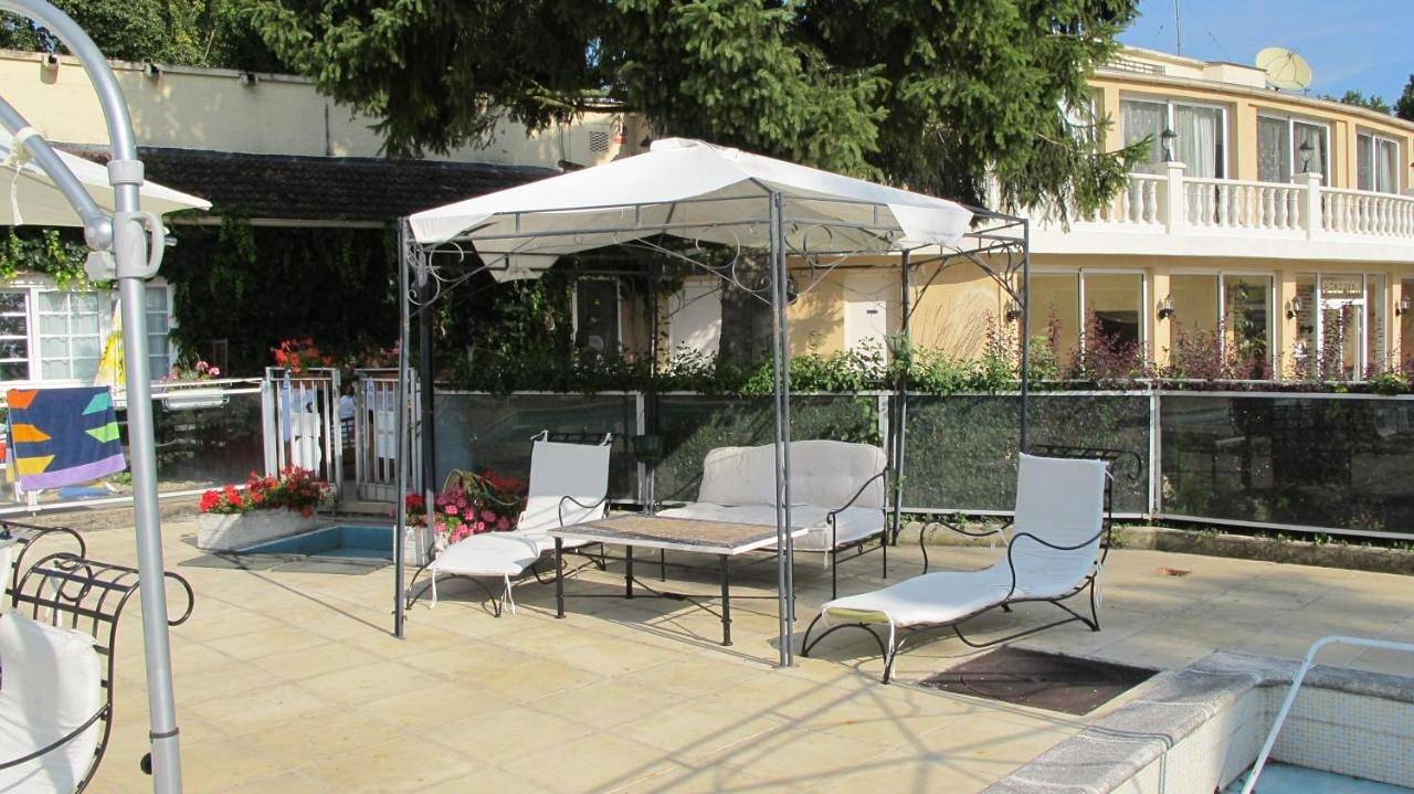 Hôtel Acostel in Meaux, Seine-et-Marne