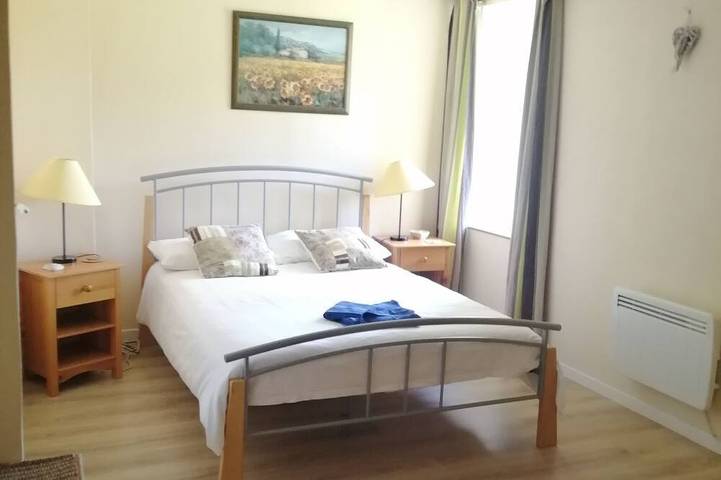 Gîte pour 12 personnes, avec jardin, animaux acceptés à Ménéac - 4