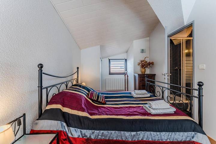 Gîte pour 3 personnes, avec balcon et vue dans Plage De La Jetee Andernos Les Bains - 3