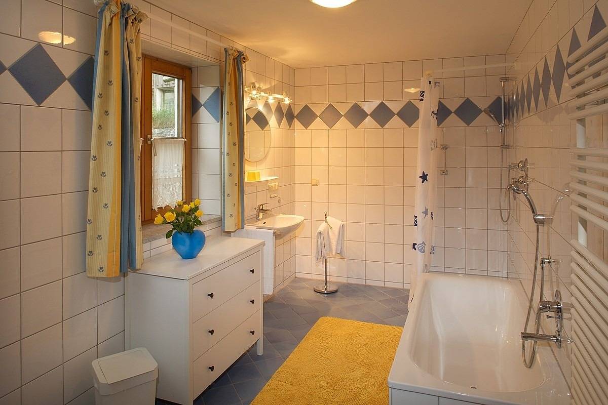 Apartamento vacacional entero, Ferienwohnung Alpenblick ****, Hof Alpenseeblick, Nesselwang/Attlesee/Allgäu in Nesselwang, Suabia (Baviera)