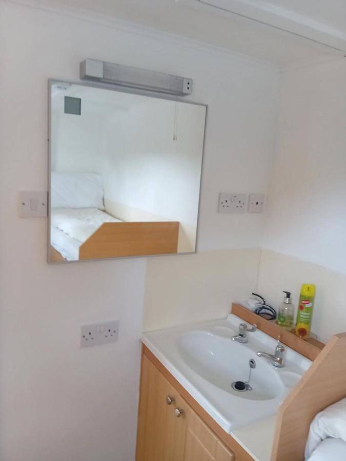 Single Room in Inverness, Highlands