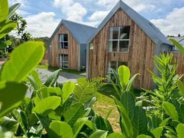 Gîte pour 6 personnes, avec jardin, adapté aux familles dans Plage de la Ville Berneuf
