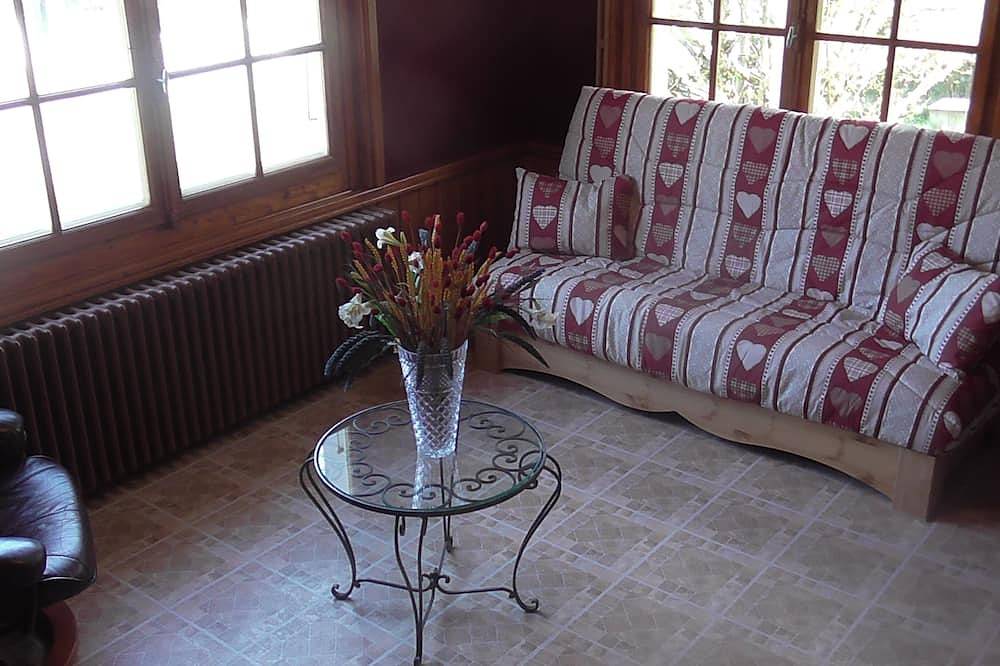 Maison  confortable avec jardin clos in Onnion, Région de Bonneville