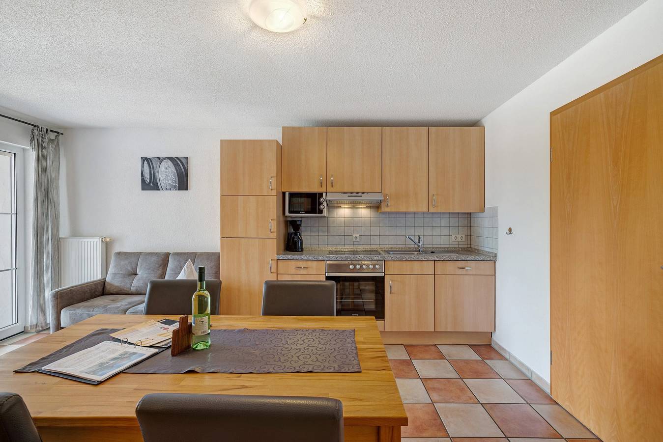 Appartement 'Haus 4' met uitzicht op het meer, gedeeld terras en Wi-Fi, foto 14