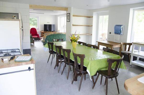 Gîte pour 15 personnes, avec piscine et jardin à Aspach-le-Bas