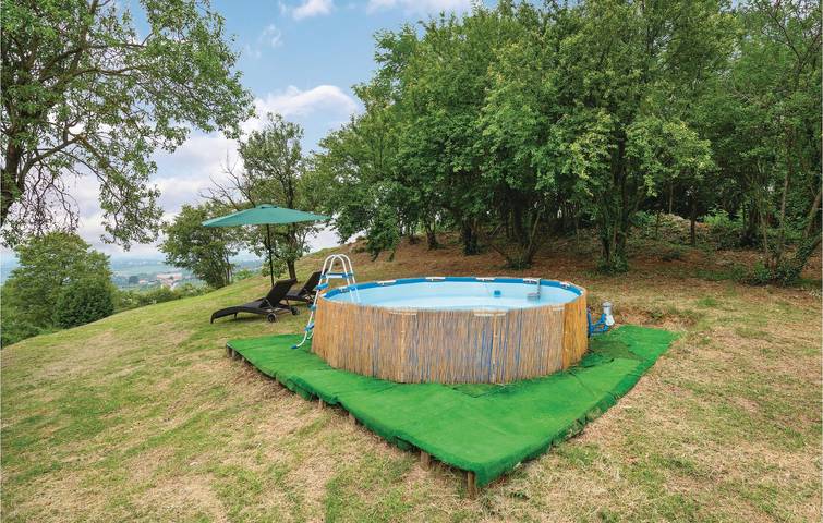 Encantador 2BR Apartamento cerca de Alfiano Natta in Alfiano Natta, Provincia d'Alessandria
