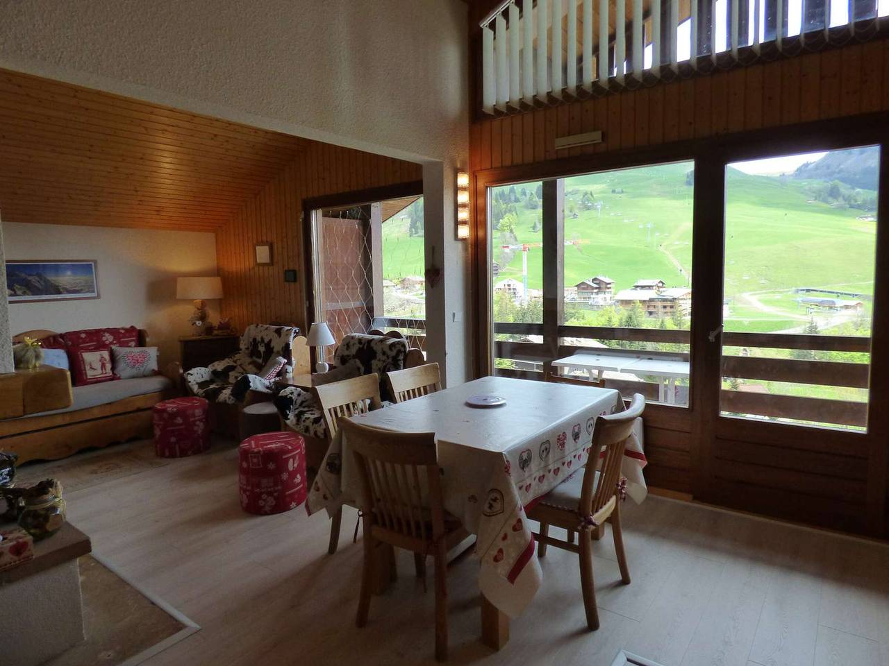 Ganze Wohnung, 3-Zimmer-Wohnung + Galerie, 6 Pers., Pistenblick, Garage in Chinaillon, Le Grand-Bornand