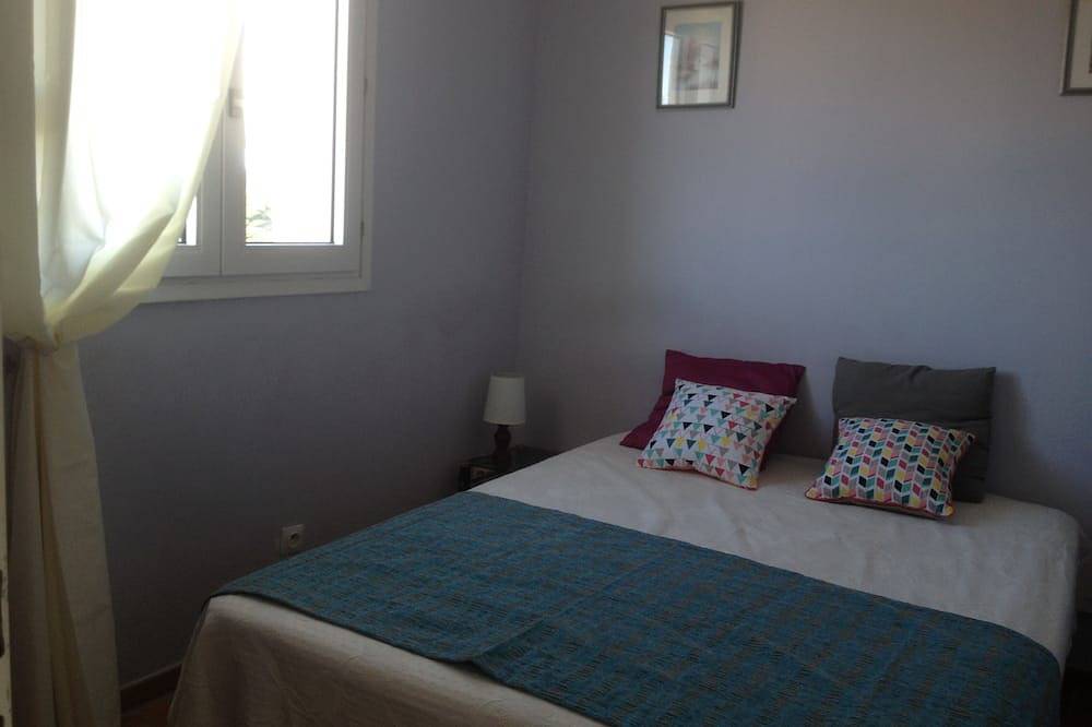 Appartement entier, L'Ile-Rousse, bel appart 4 pers., parking privé, clim et une vue mer  imprenable in Monticello, Région de Calvi